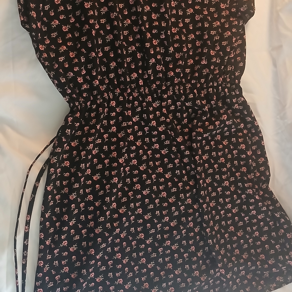 Chic Black Floral Mini Dress